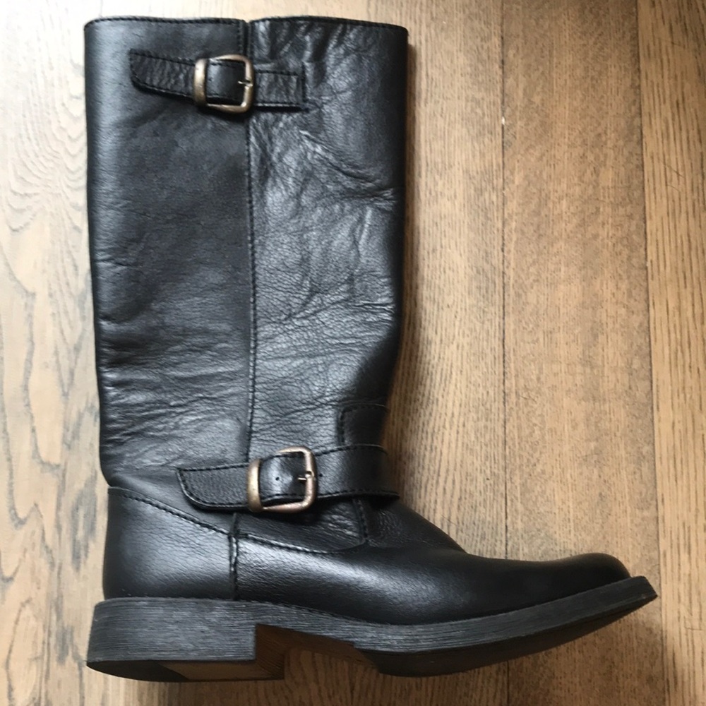 Steve Madden Black Leather Boots
